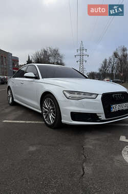 Седан Audi A6 2015 в 