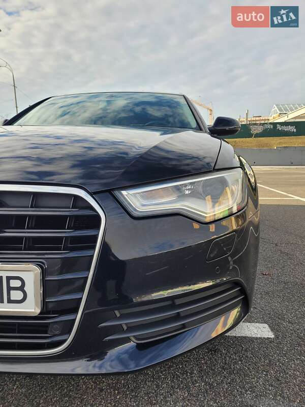 Универсал Audi A6 2014 в Киеве