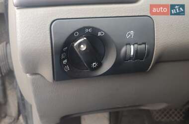 Универсал Audi A6 2001 в 
