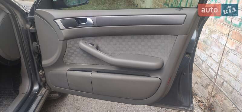 Універсал Audi A6 2001 в Павлограді