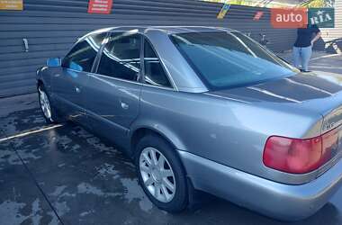 Седан Audi A6 1996 в 