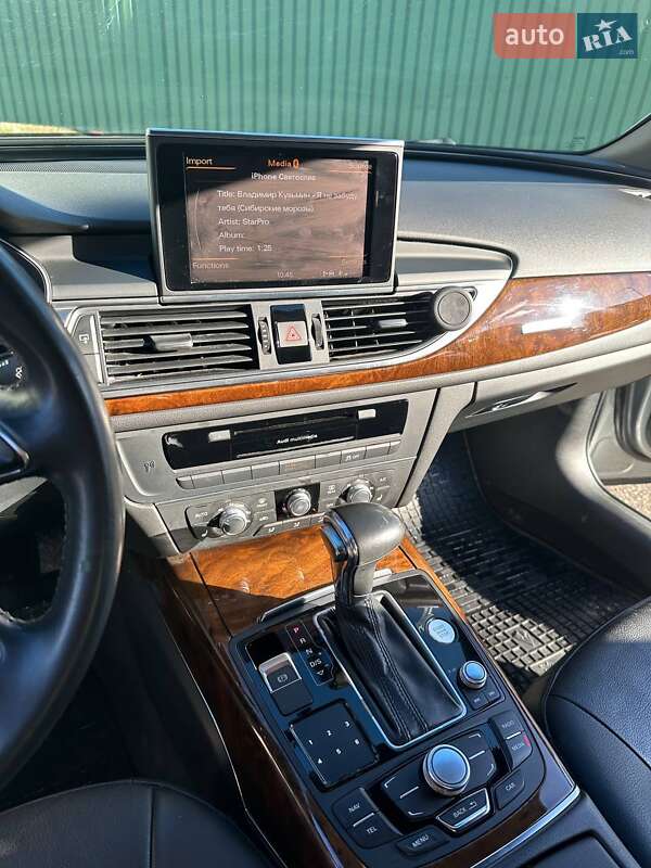 Седан Audi A6 2014 в Ужгороде