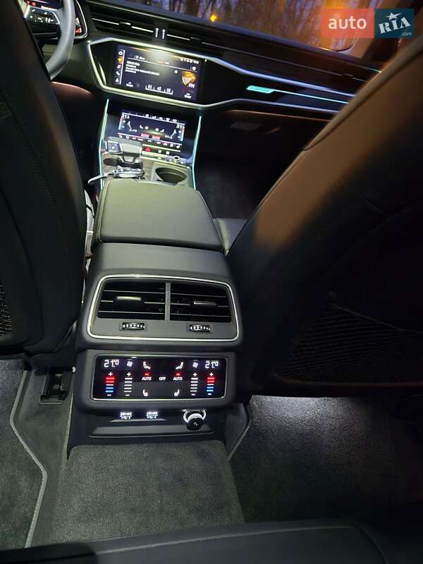 Седан Audi A6 2020 в Киеве