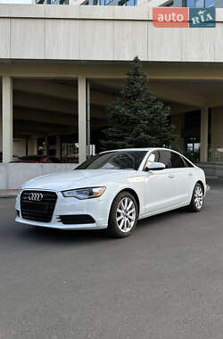 Седан Audi A6 2014 в Днепре