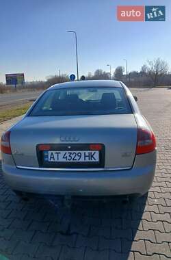 Седан Audi A6 2004 в 
