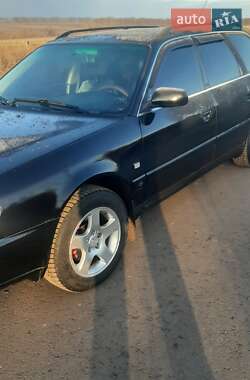 Универсал Audi A6 1995 в 