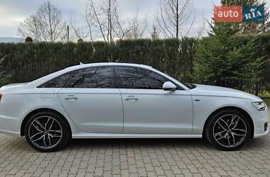 Седан Audi A6 2015 в 