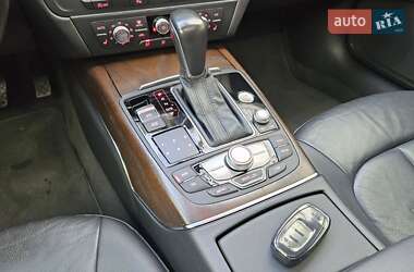 Седан Audi A6 2015 в 