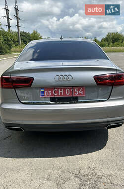 Седан Audi A6 2015 в 