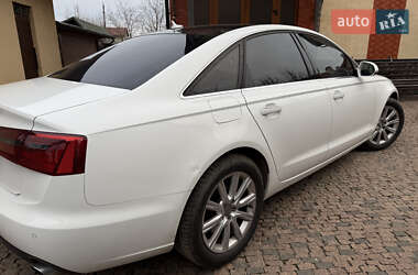 Седан Audi A6 2013 в 