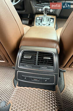Седан Audi A6 2013 в 