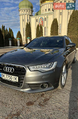 Седан Audi A6 2011 в Дубні