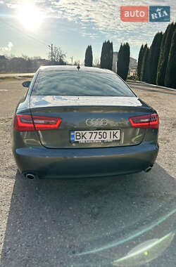 Седан Audi A6 2011 в 