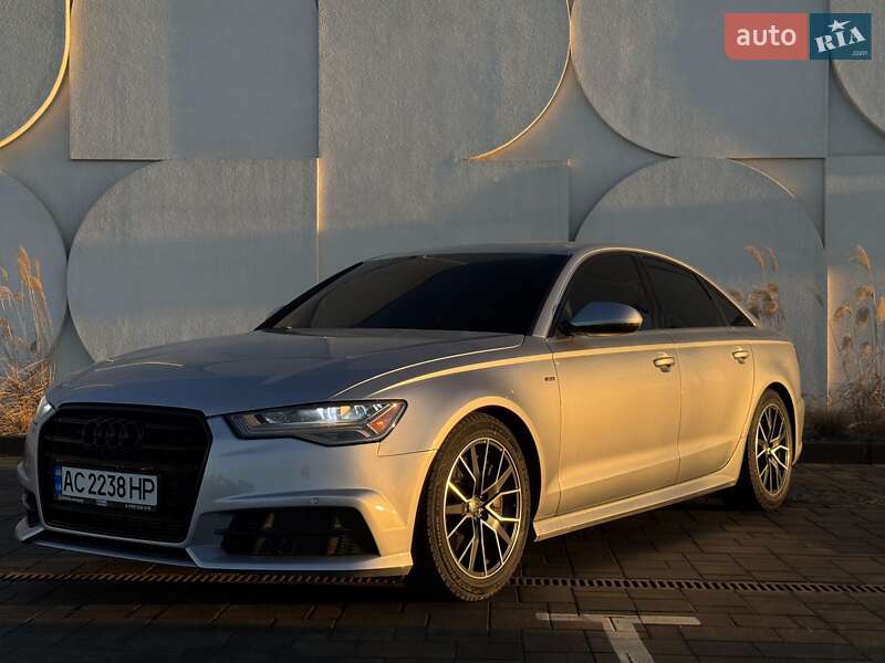 Седан Audi A6 2015 в 