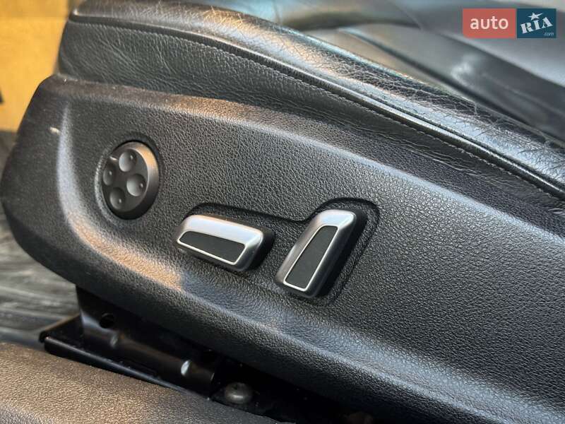 Седан Audi A6 2015 в Луцке