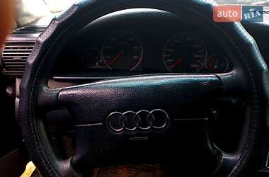 Седан Audi A6 1996 в 