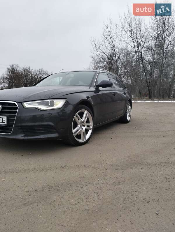 Универсал Audi A6 2014 в Чернигове