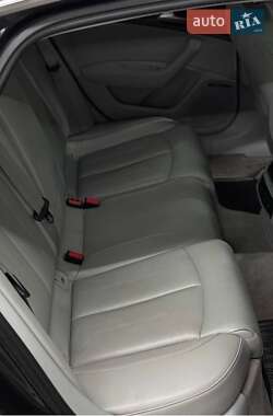 Седан Audi A6 2014 в 