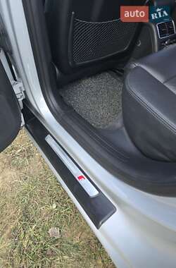 Седан Audi A6 2010 в 