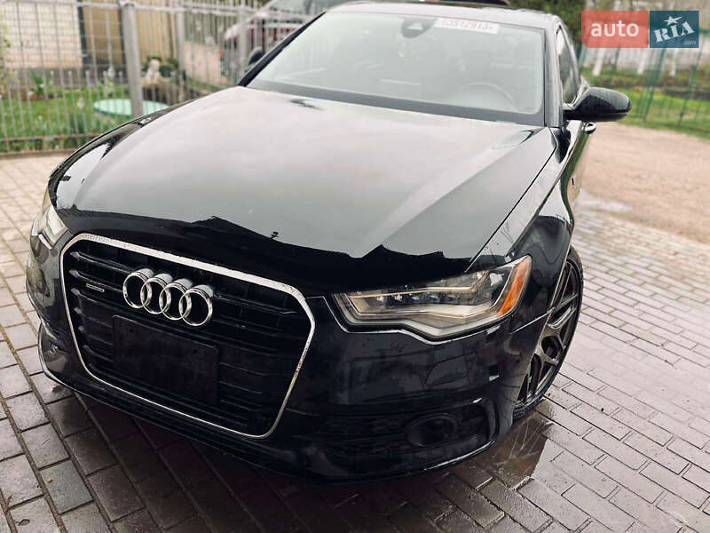Седан Audi A6 2012 в 