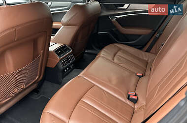 Универсал Audi A6 2019 в 