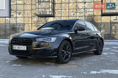 Седан Audi A6 2015 в 