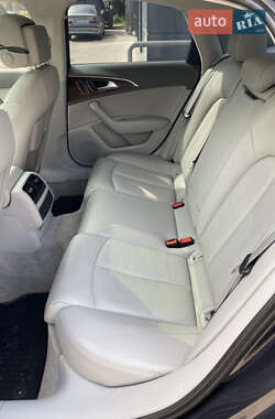 Седан Audi A6 2012 в 