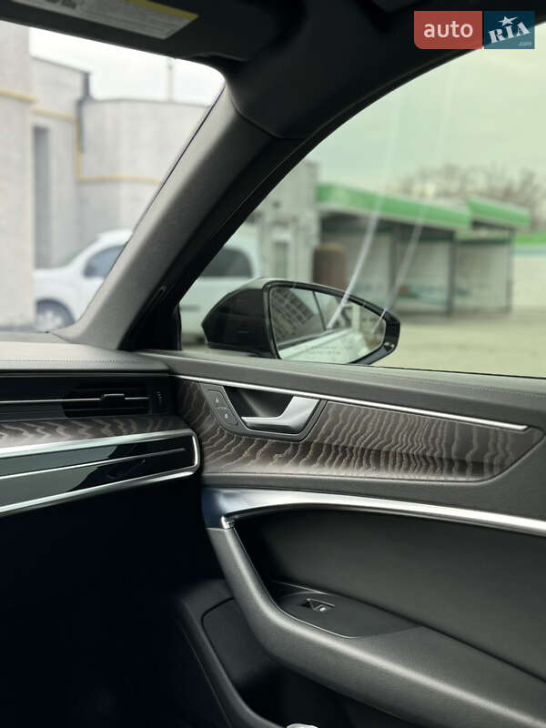Седан Audi A6 2021 в Івано-Франківську