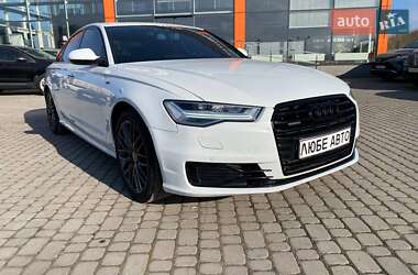 Седан Audi A6 2015 в 