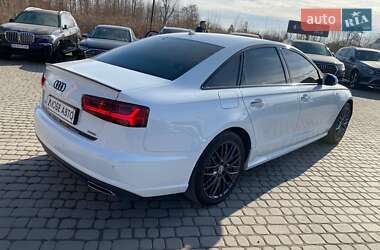 Седан Audi A6 2015 в 