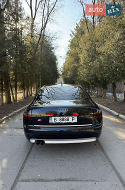 Седан Audi A6 2001 в 