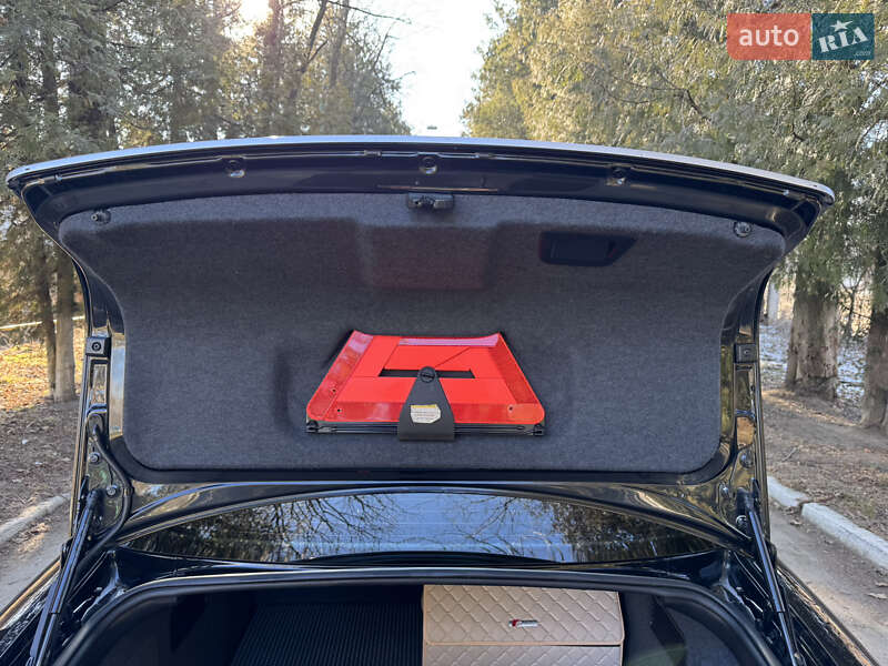 Седан Audi A6 2001 в Ивано-Франковске