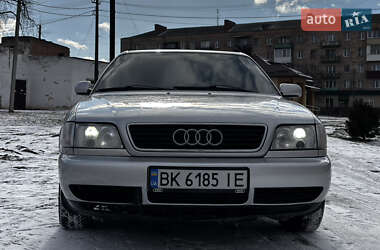 Седан Audi A6 1997 в Ровно