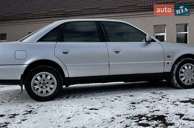 Седан Audi A6 1997 в Ровно