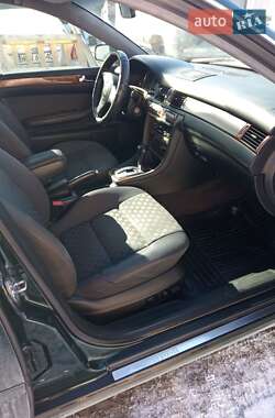Седан Audi A6 1999 в 