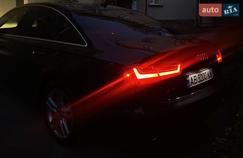 Седан Audi A6 2012 в Виннице