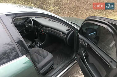 Седан Audi A6 1999 в 