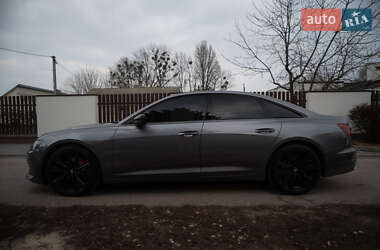 Седан Audi A6 2018 в 