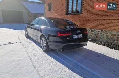 Седан Audi A6 2012 в 