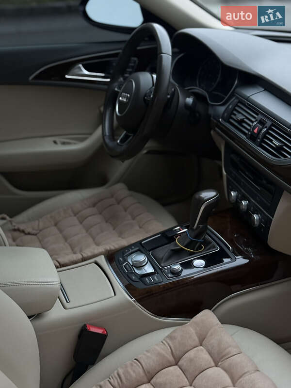 Седан Audi A6 2015 в Умани
