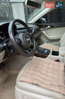 Седан Audi A6 2015 в 