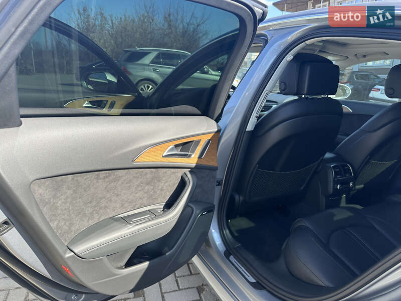 Седан Audi A6 2015 в Черновцах