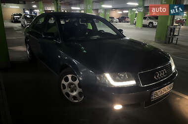 Седан Audi A6 2001 в 