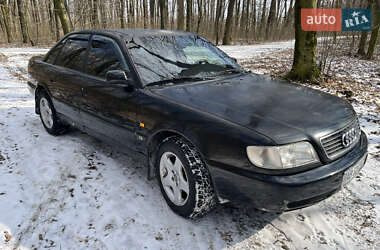 Седан Audi A6 1995 в Ладижині