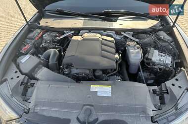 Седан Audi A6 2019 в 