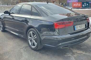 Седан Audi A6 2014 в 