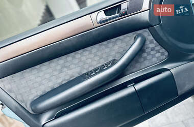 Седан Audi A6 2000 в 