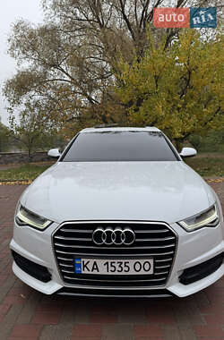 Седан Audi A6 2015 в 