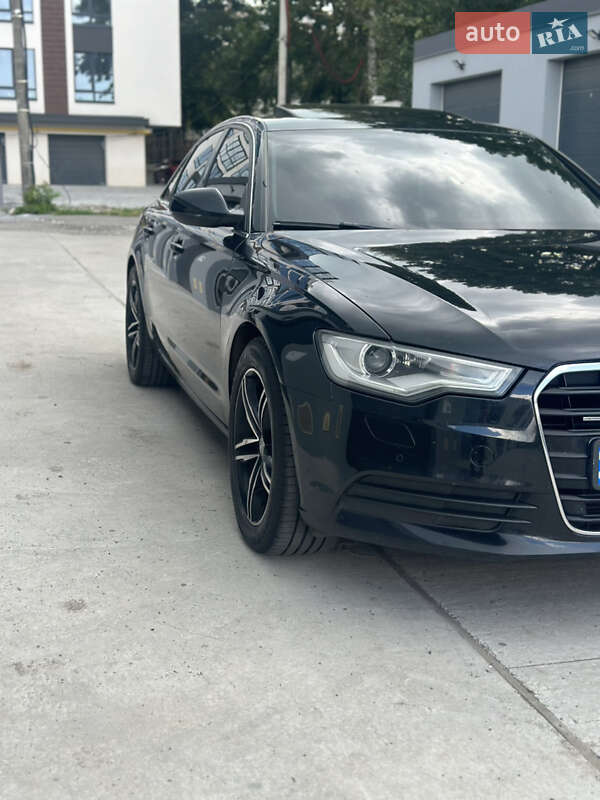 Седан Audi A6 2011 в Хмельницком