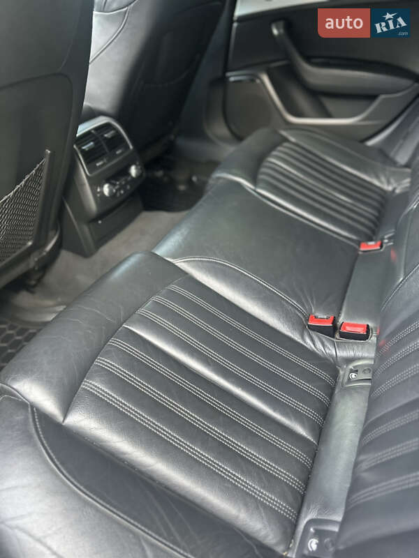 Седан Audi A6 2011 в Хмельницком